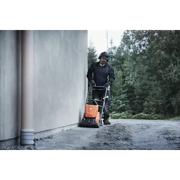 Husqvarna LF80LAT Lapvibrátor 4 ütemű GX160, 160 cm3, 3.6 kW, nyomaték 19 kN
