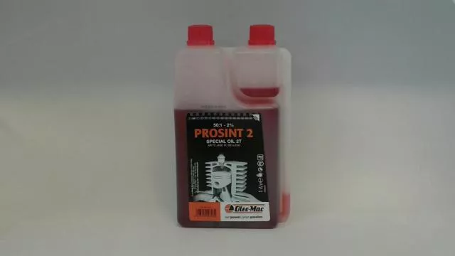 Oleo-Mac 1 liter 2 ütemű olaj kimérős, piros